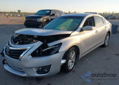 2015 Nissan Altima 2.5 Sv из США, поврежденный, VIN 1N4AL3AP9FC450977